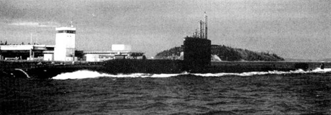 Иллюстрация к книге — Атомные субмарины США [pic_96.jpg]