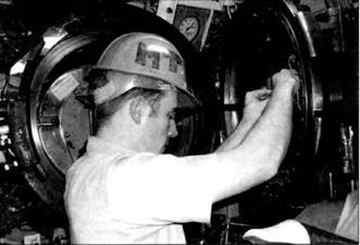 Иллюстрация к книге — Субмарины США «OHIO» [pic_94.jpg]