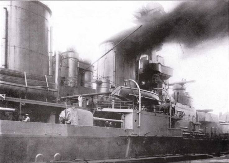 Иллюстрация к книге — Британский линейный крейсер «Hood» Крупным планом [pic_20.jpg]