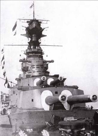 Иллюстрация к книге — Британский линейный крейсер «Hood» Крупным планом [pic_33.jpg]