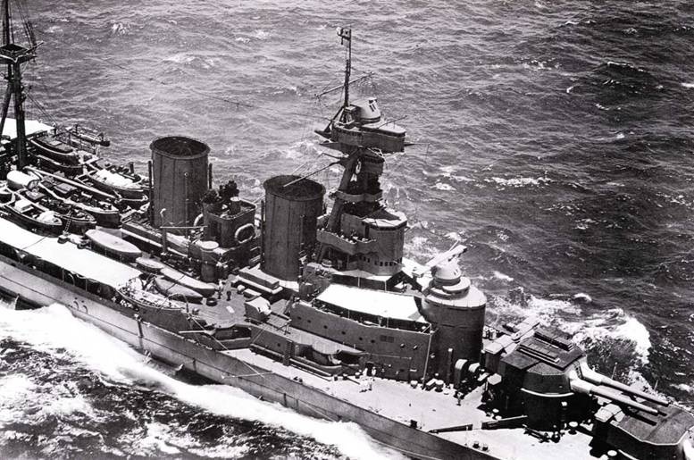 Иллюстрация к книге — Британский линейный крейсер «Hood» Крупным планом [pic_45.jpg]