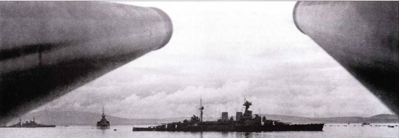 Иллюстрация к книге — Британский линейный крейсер «Hood» Крупным планом [pic_98.jpg]