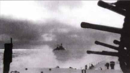 Иллюстрация к книге — Британский линейный крейсер «Hood» Крупным планом [pic_99.jpg]