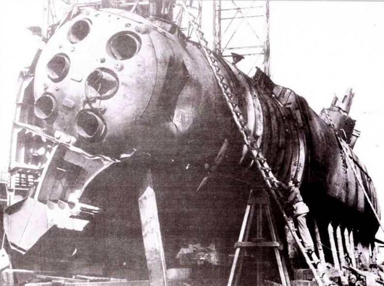 Иллюстрация к книге — Германские субмарины Тип XXI Крупным планом [pic_25.jpg]