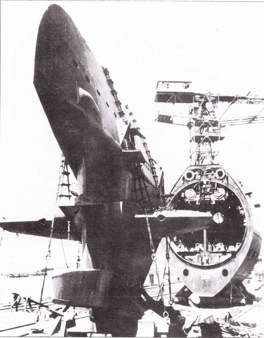 Иллюстрация к книге — Германские субмарины Тип XXI Крупным планом [pic_89.jpg]