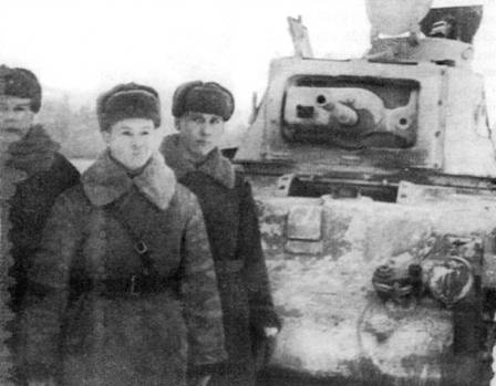 Иллюстрация к книге — Танки ленд-лиза в Красной Армии. Часть 1 [pic_47.jpg]