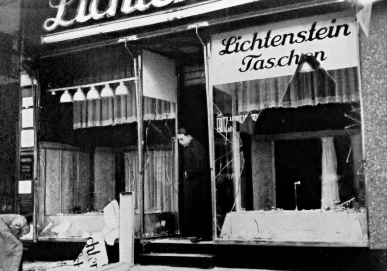 Иллюстрация к книге — Холокост. Новая история [i_018.jpg]