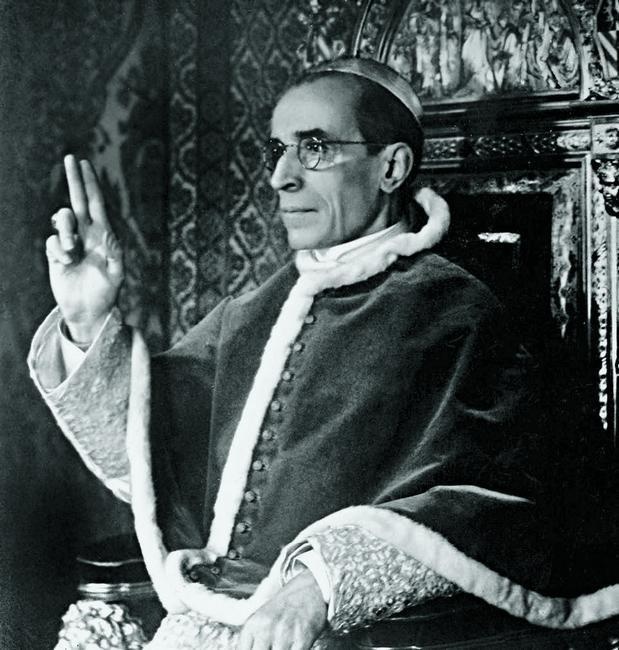 Иллюстрация к книге — Холокост. Новая история [i_035.jpg]