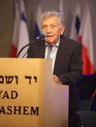 Иллюстрация к книге — Партизан. От долины смерти до горы Сион. 1939–1948 [i_012.jpg]