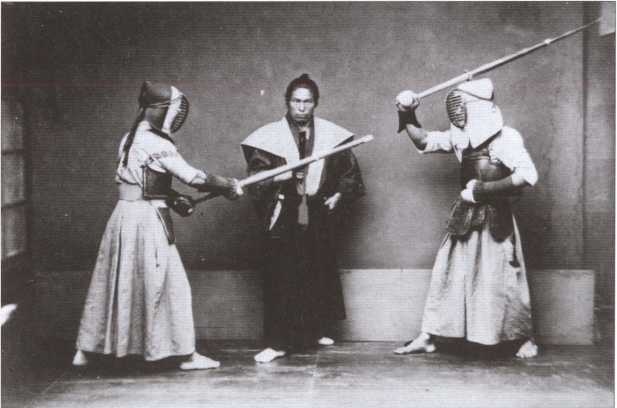 Иллюстрация к книге — "Черный пояс" без грифа секретности [i_003.jpg]