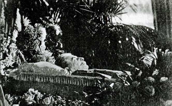 Иллюстрация к книге — Маленков. Третий вождь Страны Советов [i_019.jpg]