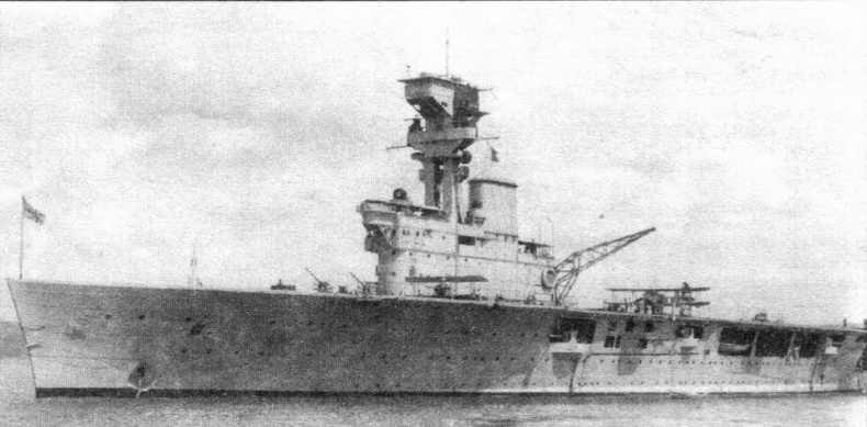 Иллюстрация к книге — Авианосцы мира. 1917 - 1939 [img_12.jpg]