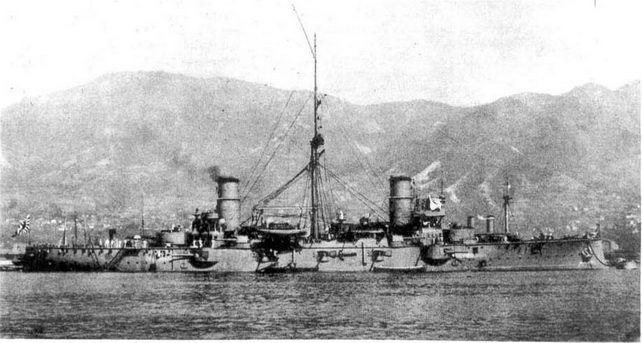 Иллюстрация к книге — Броненосные крейсера типа «Гарибальди» [pic_37.jpg]