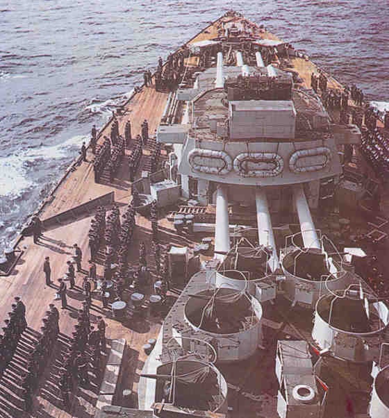 Иллюстрация к книге — Плавучие крепости [w0012_2.jpg]