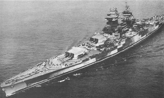 Иллюстрация к книге — Плавучие крепости [w0016_2.jpg]