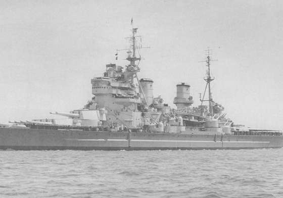 Иллюстрация к книге — Плавучие крепости [w0026_1.jpg]