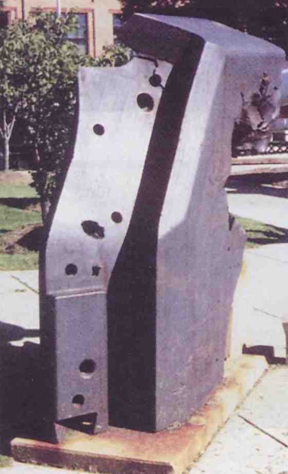 Иллюстрация к книге — Плавучие крепости [w0040_4.jpg]