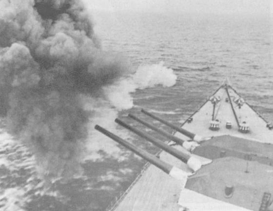 Иллюстрация к книге — Плавучие крепости [w0045.jpg]