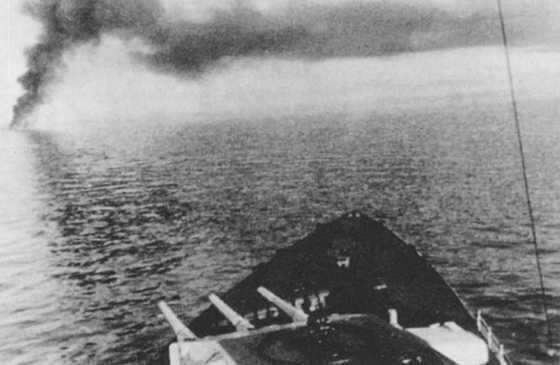 Иллюстрация к книге — Плавучие крепости [w0054_4.jpg]