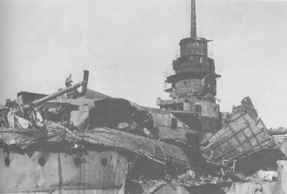 Иллюстрация к книге — Плавучие крепости [w0058_2.jpg]