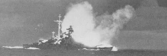 Иллюстрация к книге — Плавучие крепости [w0062_4.jpg]