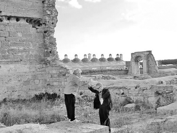 Иллюстрация к книге — Ермолка под тюрбаном [i_026.jpg]