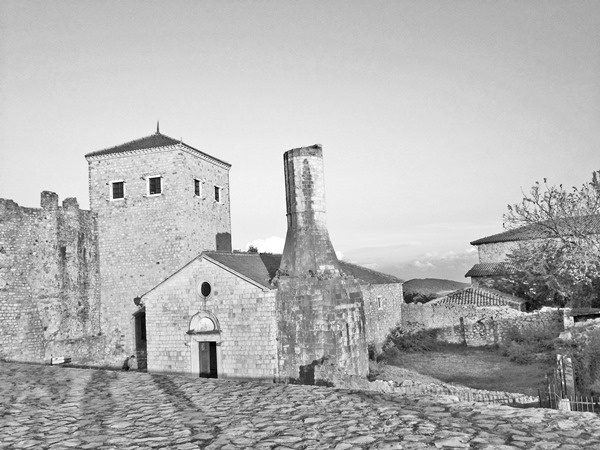 Иллюстрация к книге — Ермолка под тюрбаном [i_041.jpg]