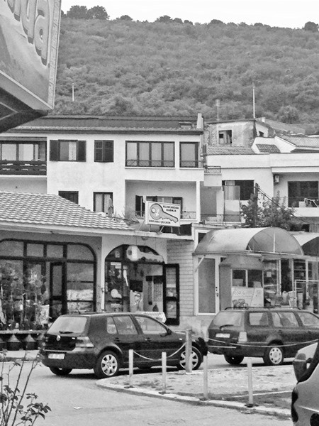 Иллюстрация к книге — Ермолка под тюрбаном [i_048.jpg]