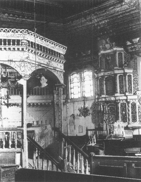 Иллюстрация к книге — Воспоминания бабушки. Очерки культурной истории евреев России в ХIХ в. [i_025.jpg]