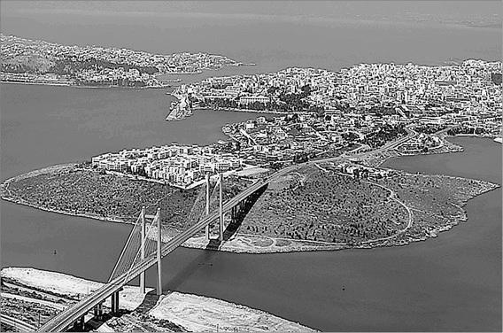 Иллюстрация к книге — Острова Греции. От Родоса до Корфу [_008.jpg]