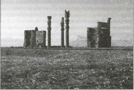 Иллюстрация к книге — Загадки старой Персии [i_015.jpg]