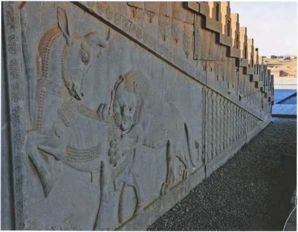 Иллюстрация к книге — Загадки старой Персии [i_029.jpg]