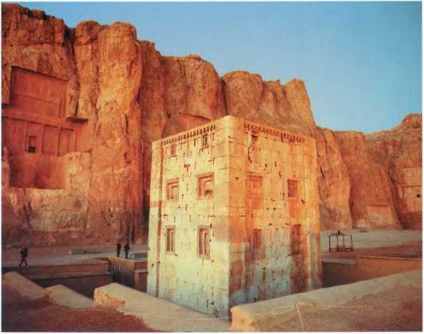 Иллюстрация к книге — Загадки старой Персии [i_035.jpg]