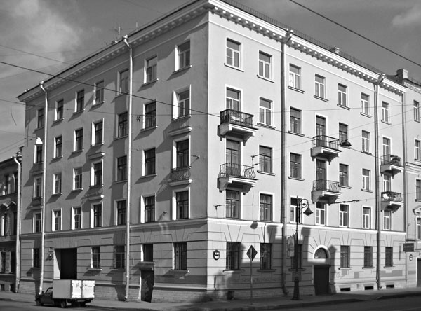 Иллюстрация к книге — Такая удивительная Лиговка [i_009.jpg]