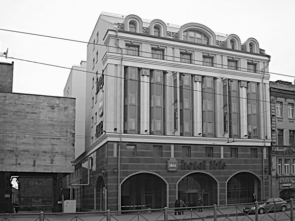 Иллюстрация к книге — Такая удивительная Лиговка [i_107.jpg]