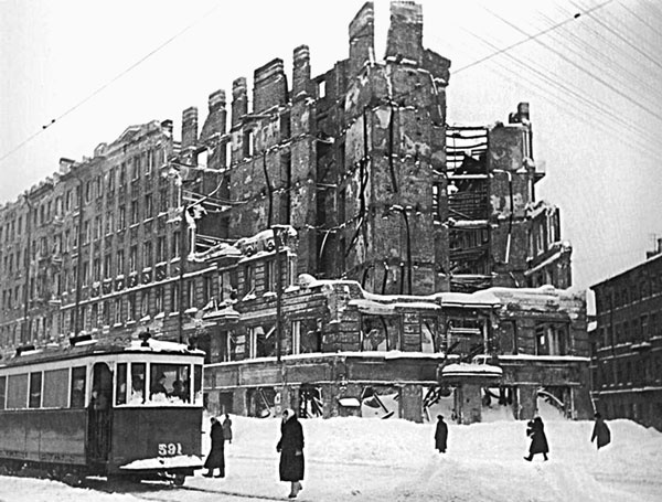 Иллюстрация к книге — Такая удивительная Лиговка [i_123.jpg]