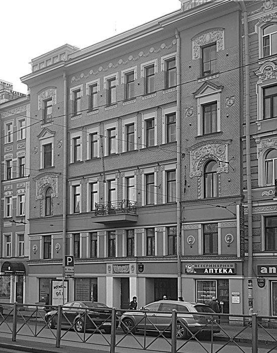 Иллюстрация к книге — Такая удивительная Лиговка [i_144.jpg]