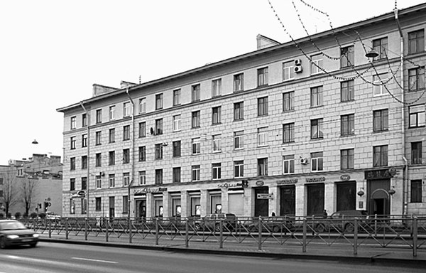 Иллюстрация к книге — Такая удивительная Лиговка [i_186.jpg]