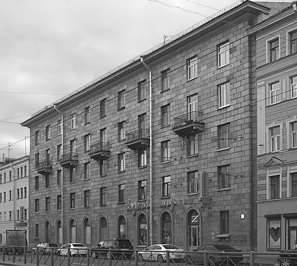 Иллюстрация к книге — Такая удивительная Лиговка [i_192.jpg]