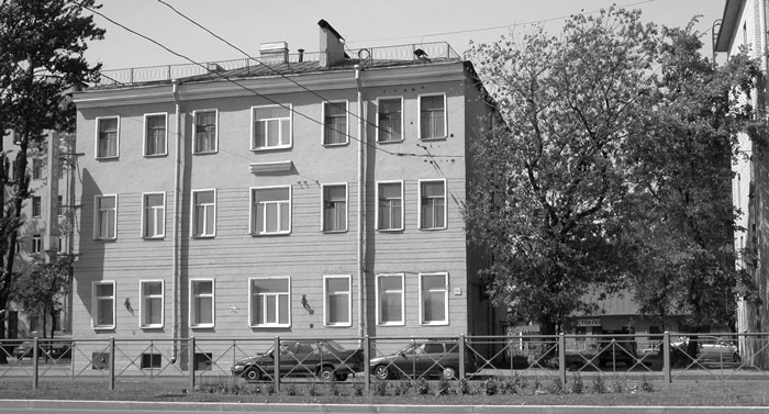 Иллюстрация к книге — Такая удивительная Лиговка [i_230.jpg]