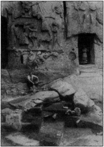 Иллюстрация к книге — Стоунхендж Третьего рейха [i_094.jpg]