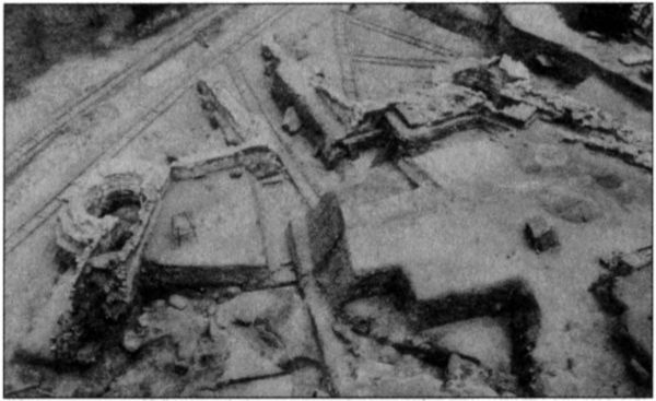 Иллюстрация к книге — Стоунхендж Третьего рейха [i_124.jpg]