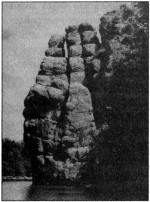 Иллюстрация к книге — Стоунхендж Третьего рейха [i_129.jpg]