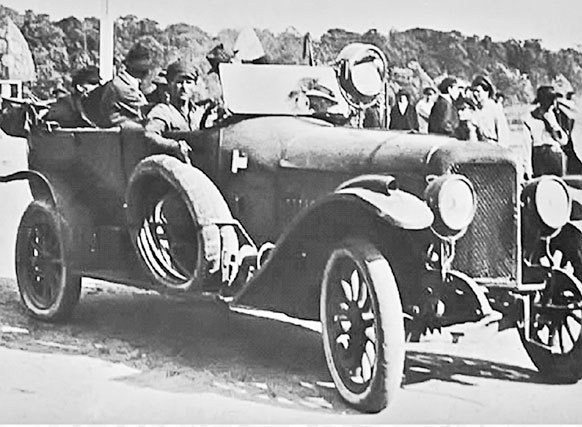 Иллюстрация к книге — 1916. Война и мир [doc2fb_image_02000047.jpg]