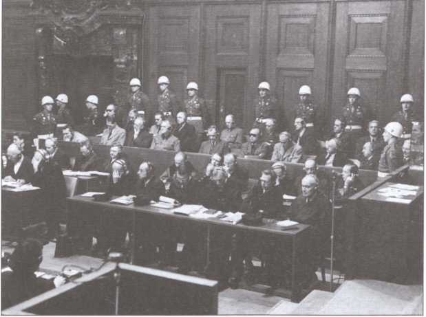 Иллюстрация к книге — Нюрнбергский дневник [i_032.jpg]