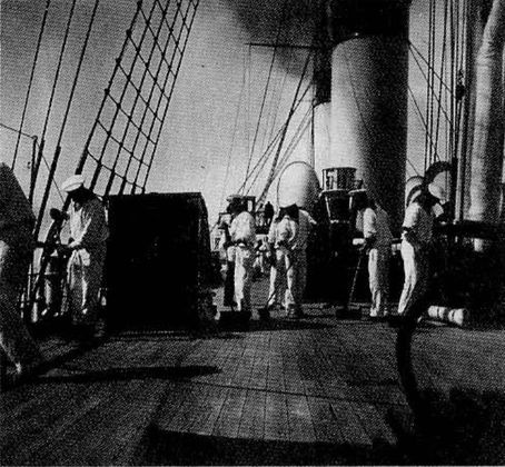 Иллюстрация к книге — Закат и гибель Белого флота. 1918-1924 годы [i_002.jpg]