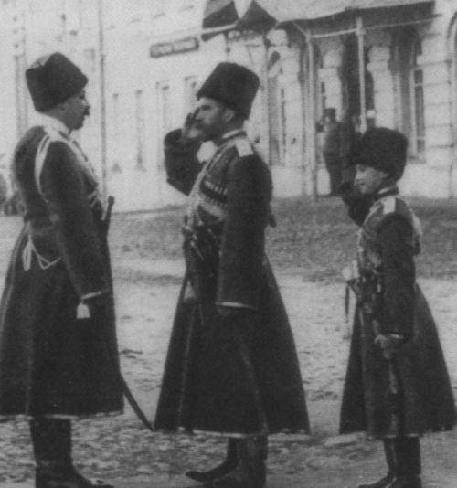 Иллюстрация к книге — Повседневная жизнь российских жандармов [i_069.jpg]