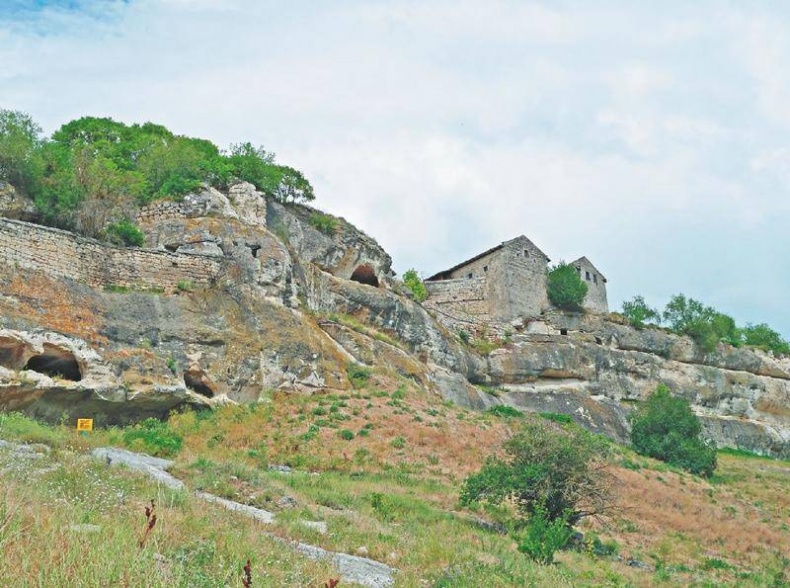 Иллюстрация к книге — Легенды метро и подземелий [i_045.jpg]