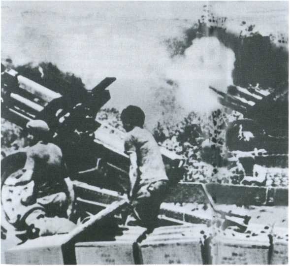 Иллюстрация к книге — Повседневная жизнь ЦРУ. Политическая история 1947-2007 [i_019.jpg]