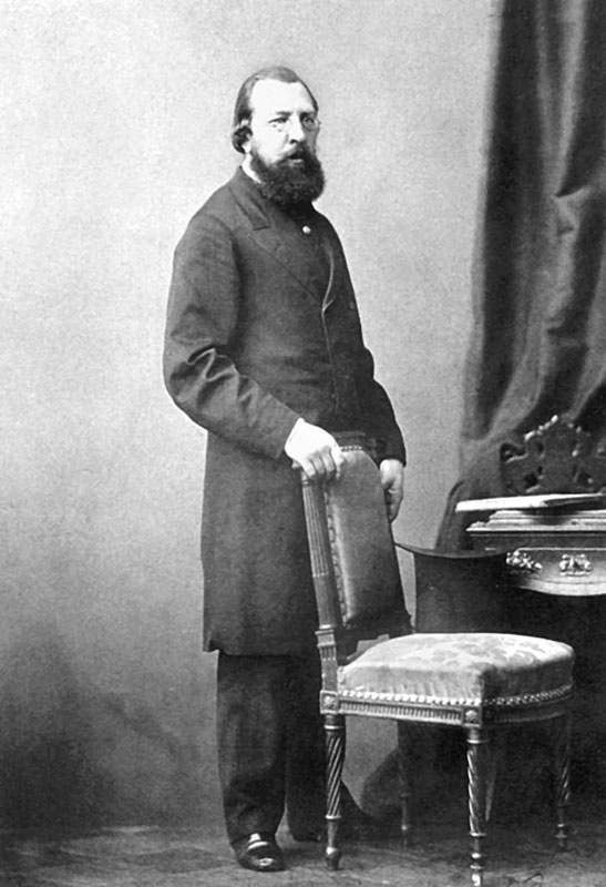 Иллюстрация к книге — Девушки на выданье. Бал дебютанток [_44.jpg]